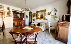 Casa Relax Nel Centro Storico Con Posto Auto