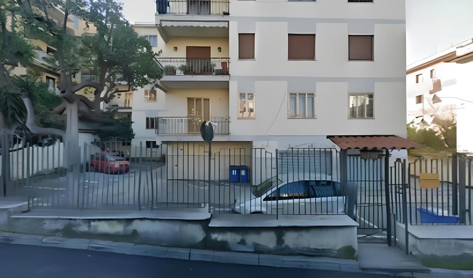 Appartamento Casa Relax Nel Centro Storico Con Posto Auto Vico Equense Esterno foto